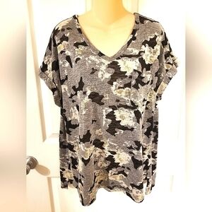 Time and Tru T Shirt